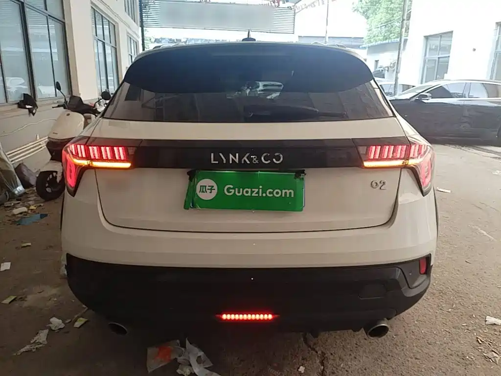 Lynk & Co 02 — миниатюра 6