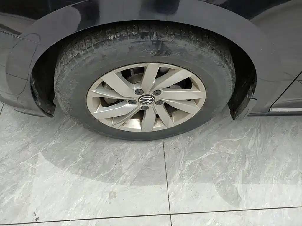 Volkswagen Passat — миниатюра 23