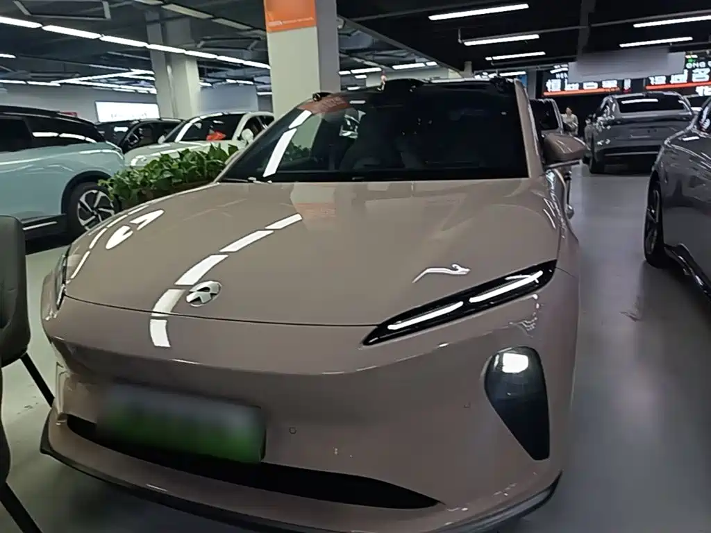 NIO ET5 — миниатюра 3