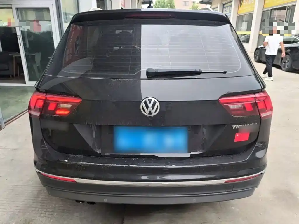 Volkswagen Tiguan L — миниатюра 6
