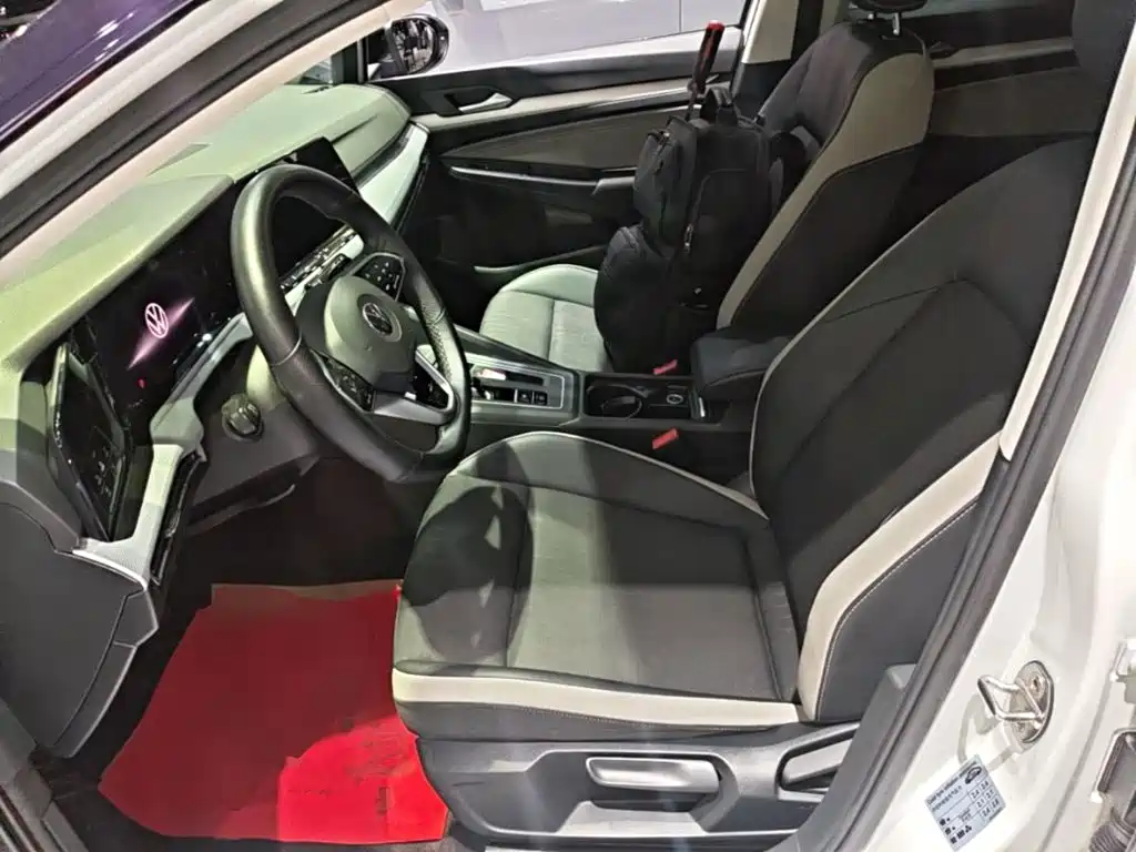 Volkswagen Golf — миниатюра 15