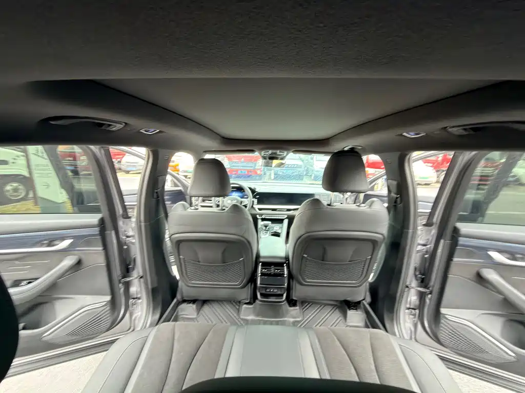 Geely Xingyue L — миниатюра 11