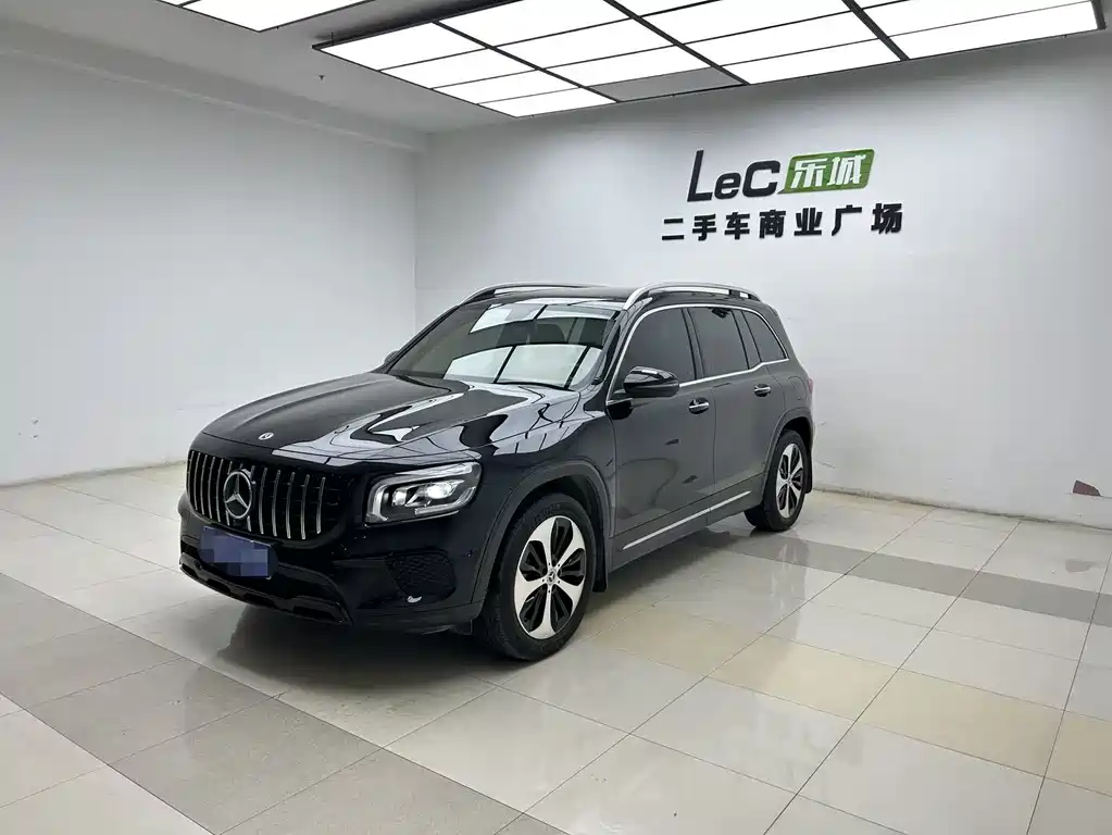 Mercedes-Benz GLB 2021
