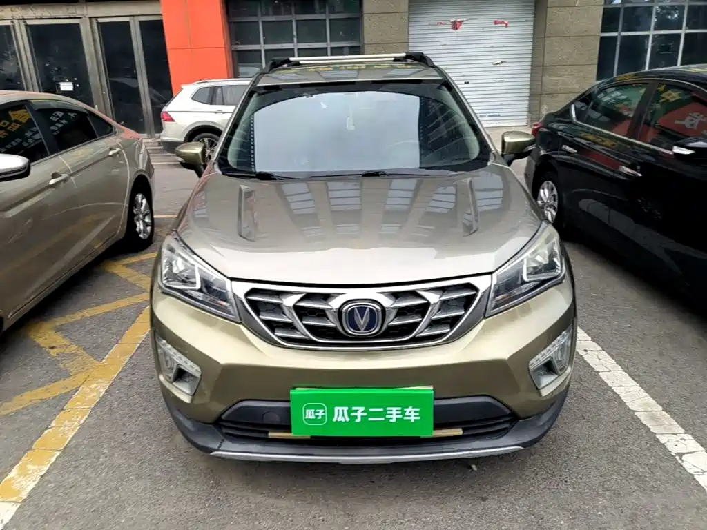 Changan CS15 — миниатюра 3