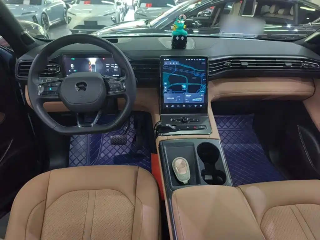 NIO ES6 — миниатюра 10