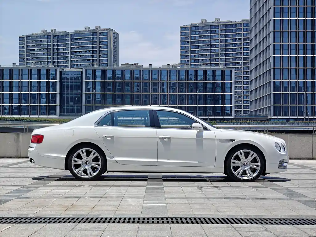Bentley Flying Spur 2014 4.0T V8 Luxury