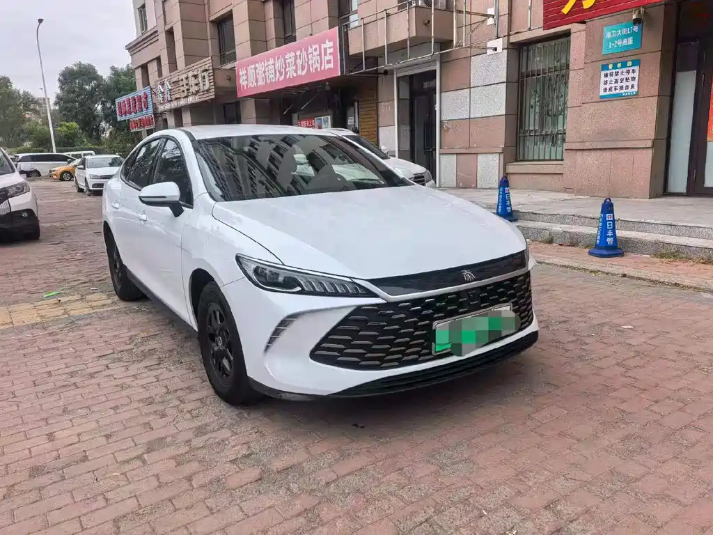BYD Qin PLUS — миниатюра 3