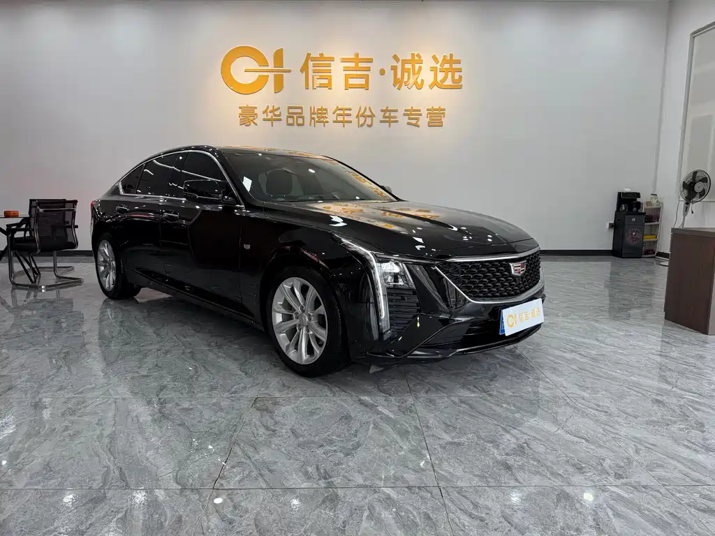 Cadillac CT5 — миниатюра 2