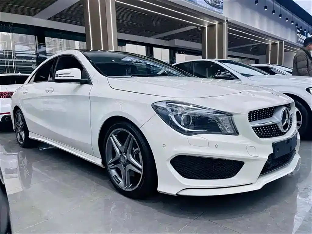 Mercedes-Benz CLA 2015 CLA 200