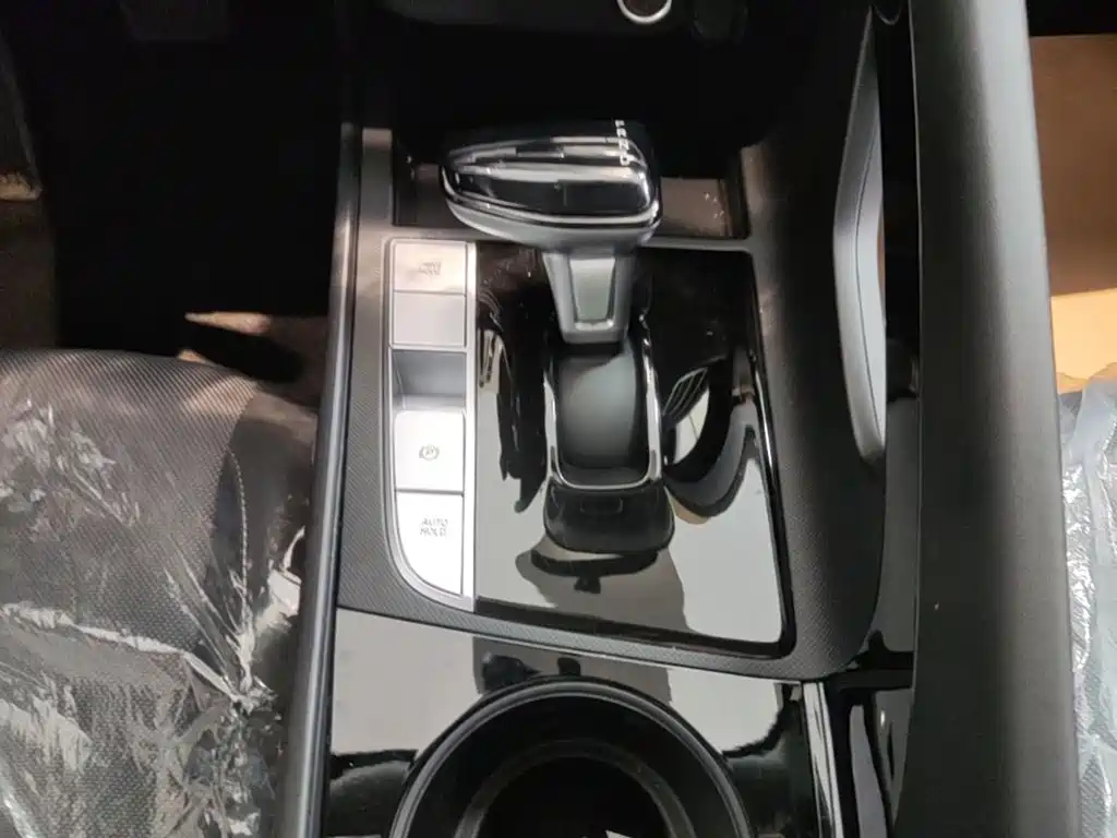 Hyundai Elantra — миниатюра 14