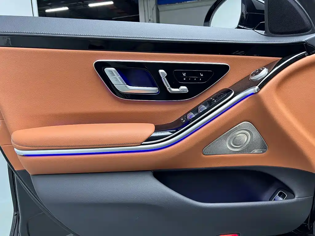 Mercedes-Benz S-Class — миниатюра 5