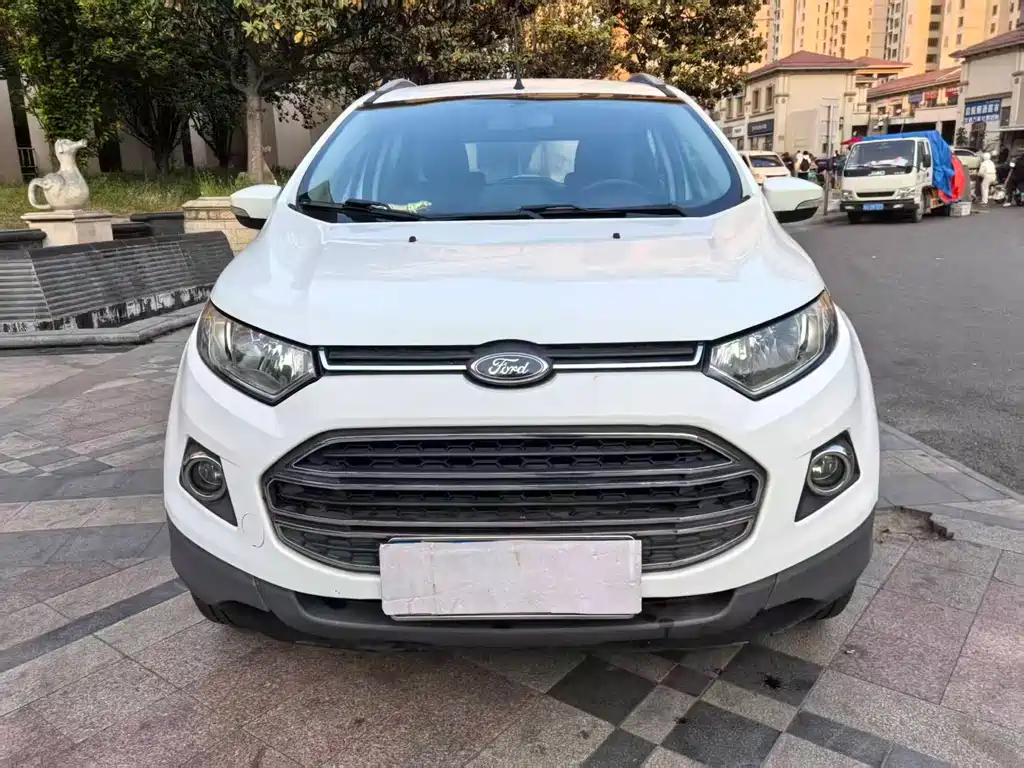 Ford EcoSport 2013 1.5L AT Luxury