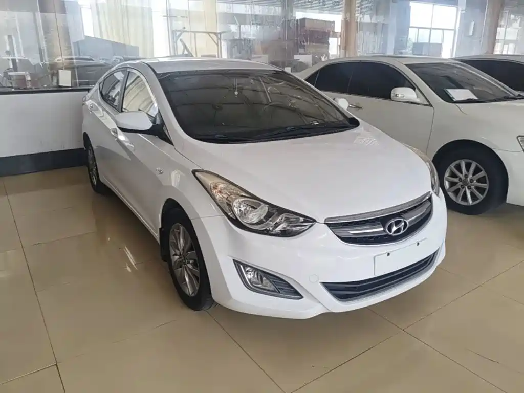 Hyundai Elantra Langdong — миниатюра 4