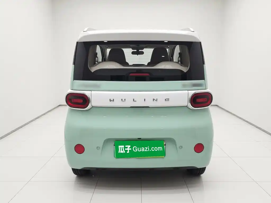 Wuling MINIEV — миниатюра 3