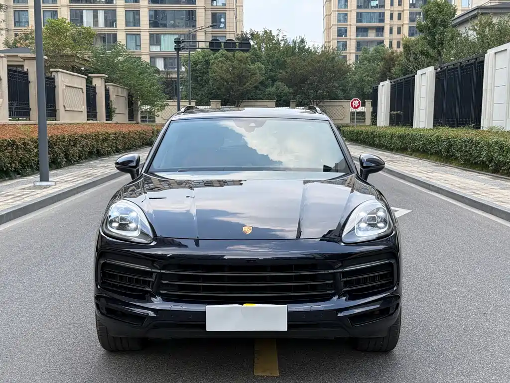 Porsche Cayenne — миниатюра 2