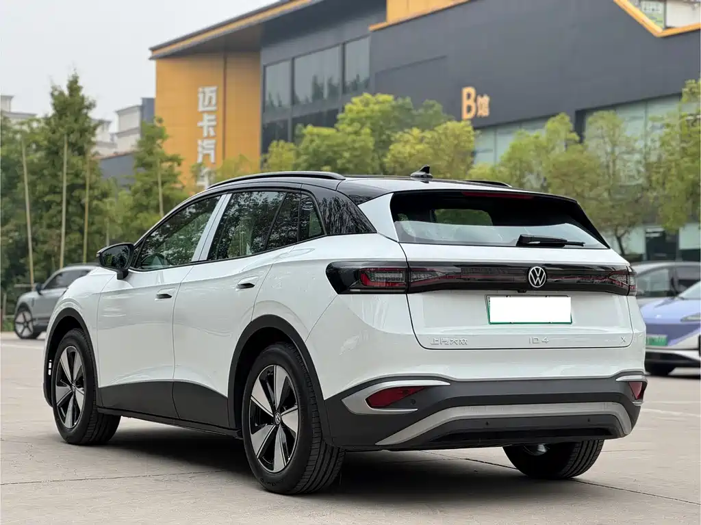 Volkswagen ID.4 X — миниатюра 6