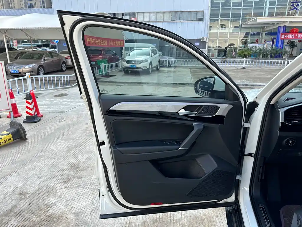 Volkswagen Tayron — миниатюра 11