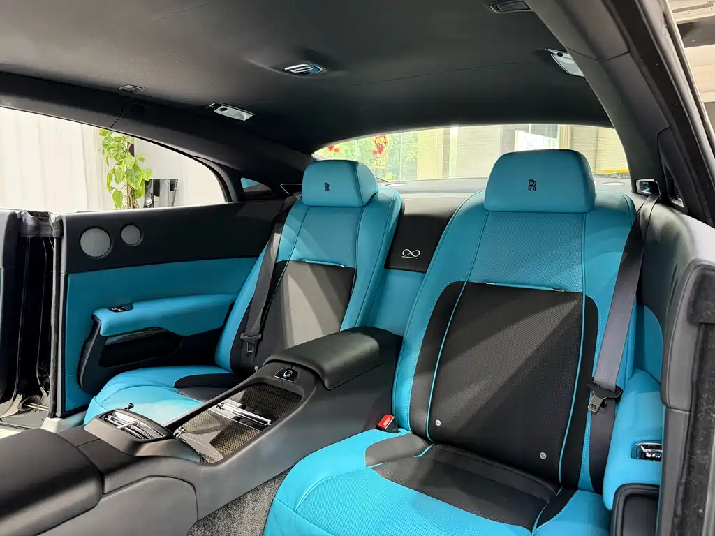 Rolls-Royce Wraith — миниатюра 17