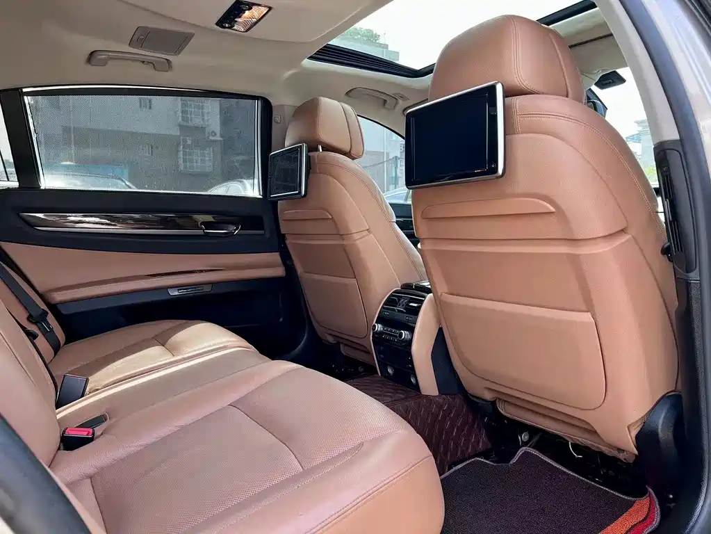 BMW 7 Series — фотографии объявления, Фото 15