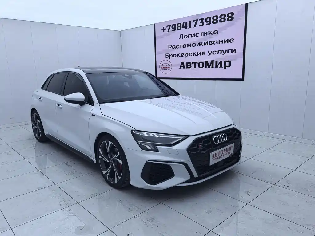 Audi A3 2022 Sportback 35 TFSI Luxury Sport