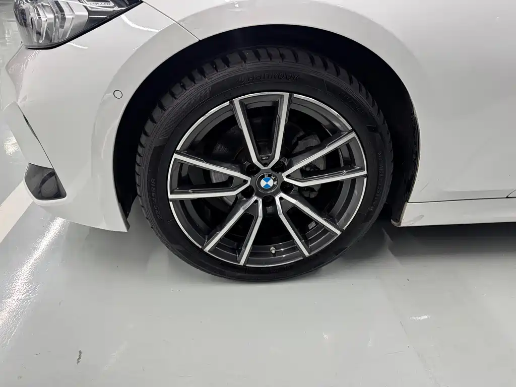 BMW 3 Series — миниатюра 5