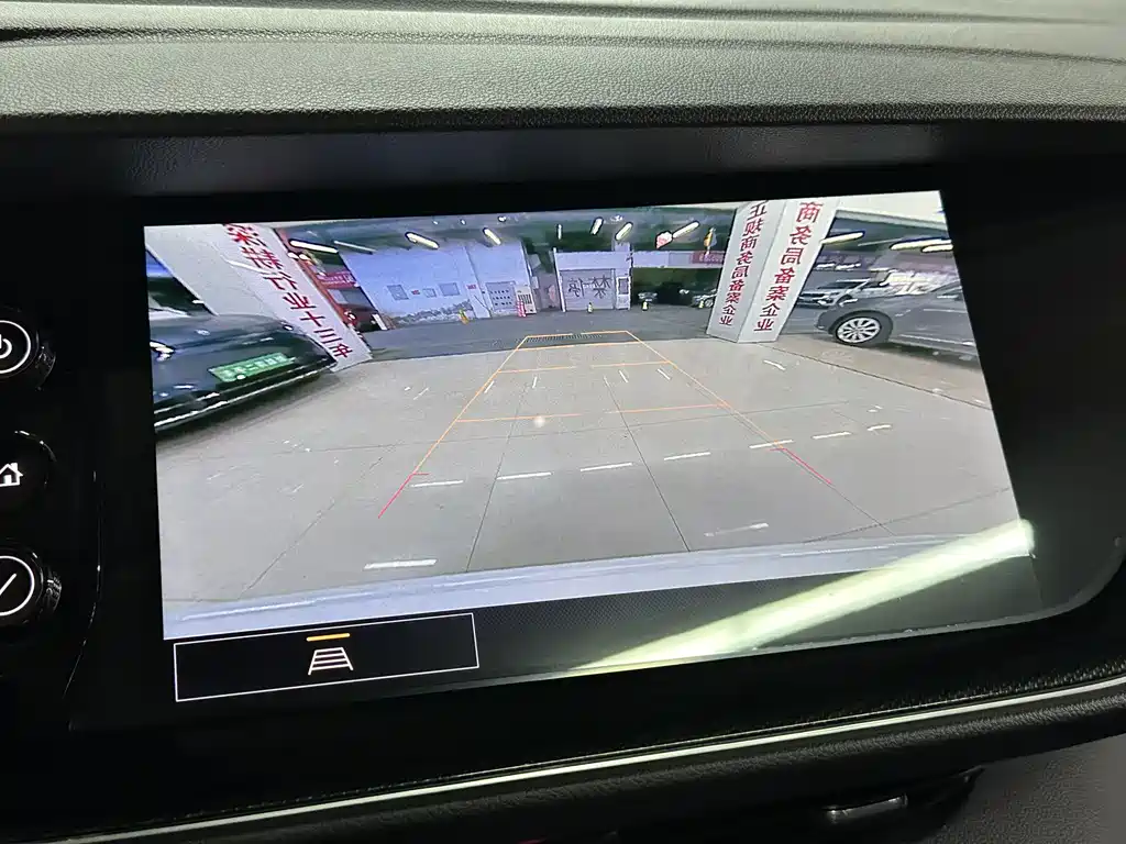 Buick Envision S — миниатюра 25