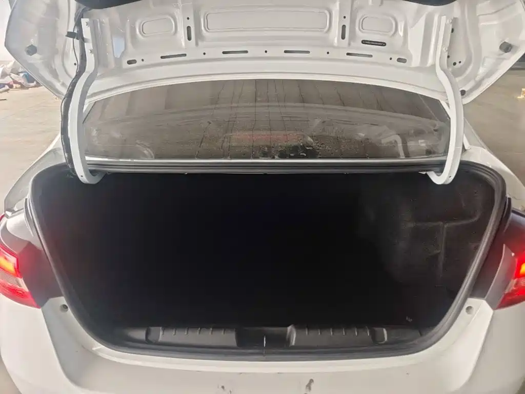 Chery Arrizo 5 — миниатюра 19