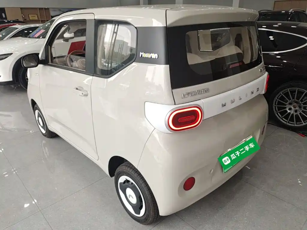 Wuling MINIEV — миниатюра 5