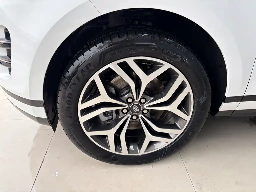 Land Rover Evoque — миниатюра 31