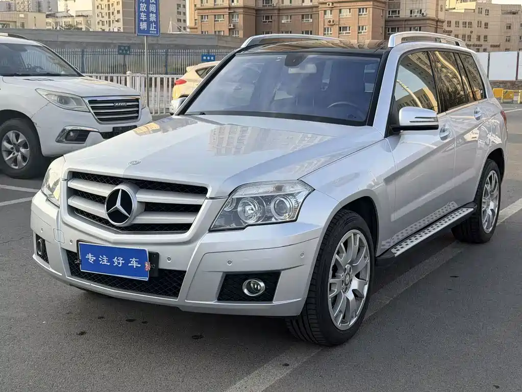 Mercedes-Benz GLK-Class (Import) — миниатюра 3