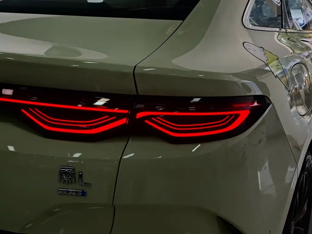 BYD Qin L — миниатюра 7