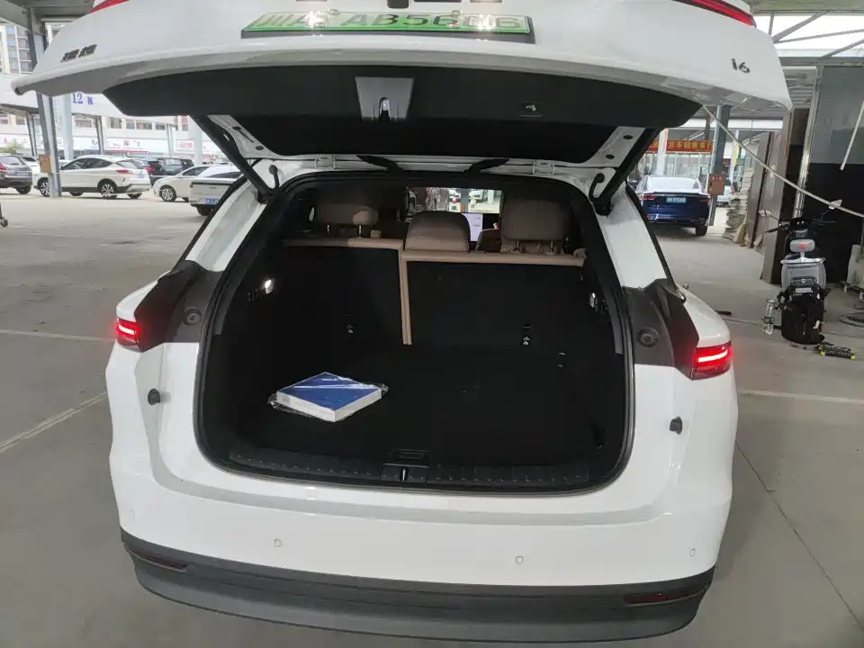 Li Auto Li i6 — миниатюра 18