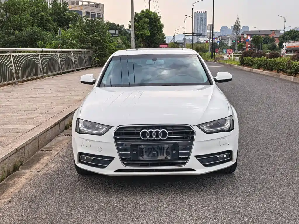 Audi A4L — миниатюра 4