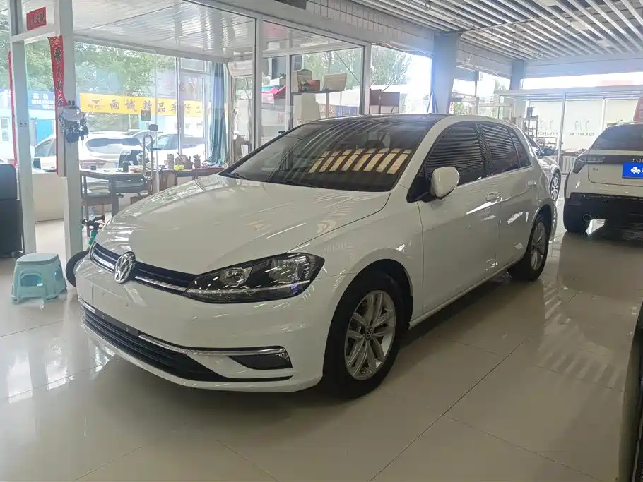 Volkswagen Golf 2020