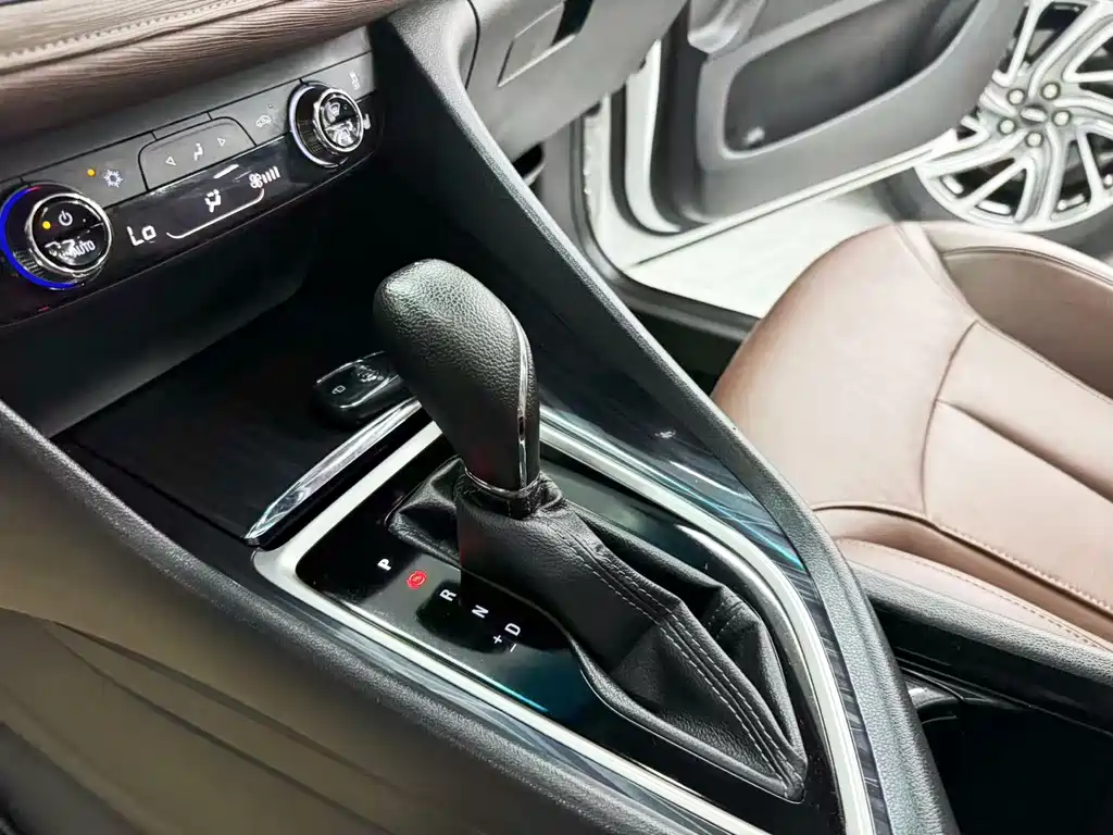 Buick GL6 — миниатюра 11