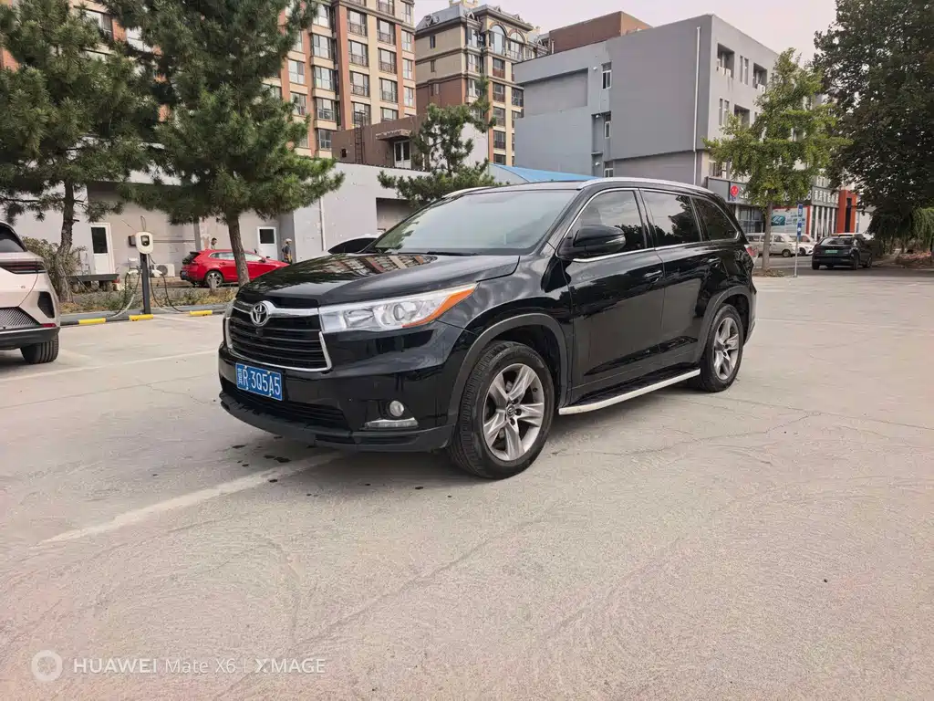 Toyota Highlander — миниатюра 2