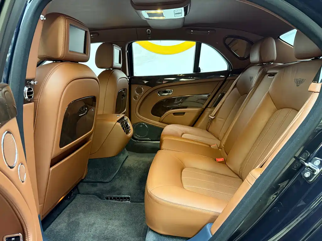 Bentley Mulsanne — миниатюра 10