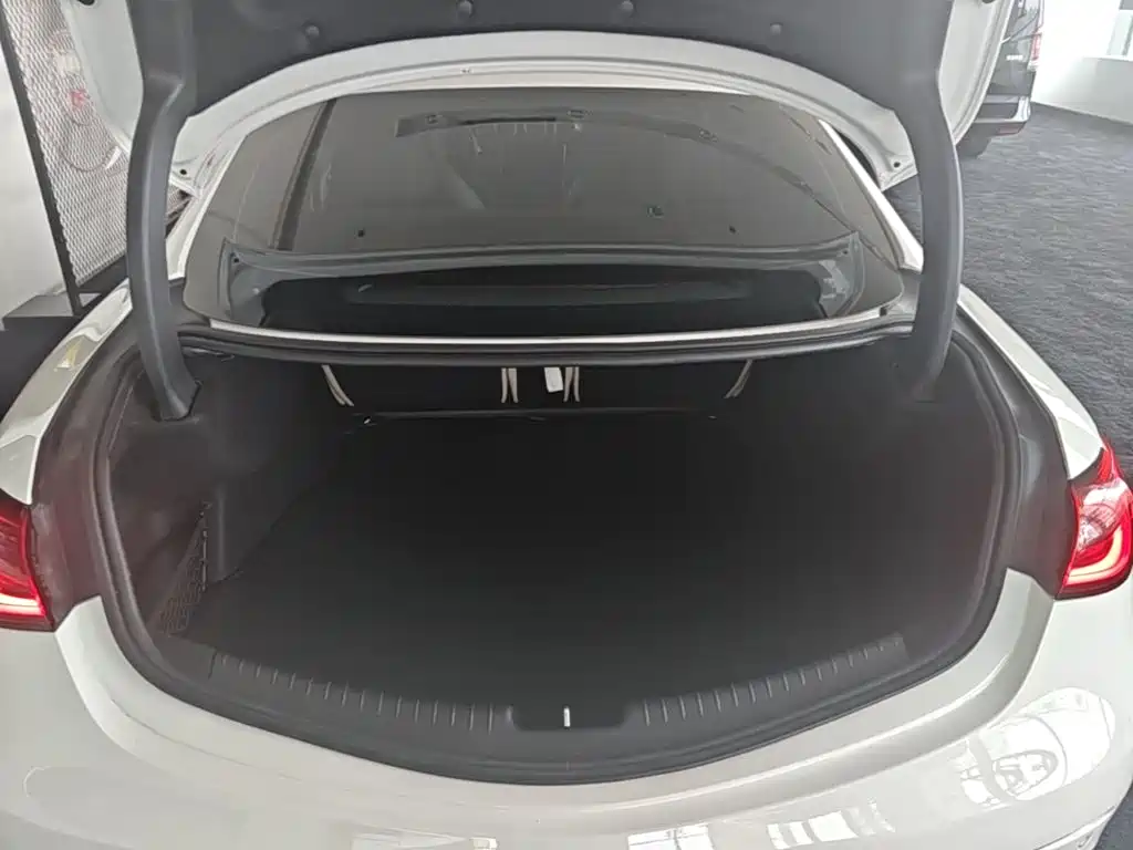 Mercedes-Benz CLE — миниатюра 24