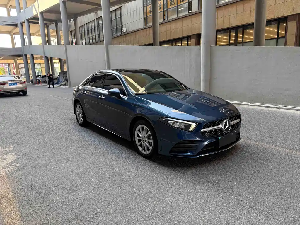 Mercedes-Benz A-Class — миниатюра 3