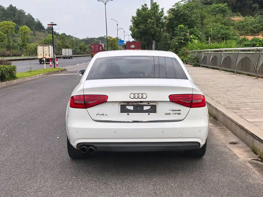 Audi A4L — миниатюра 5