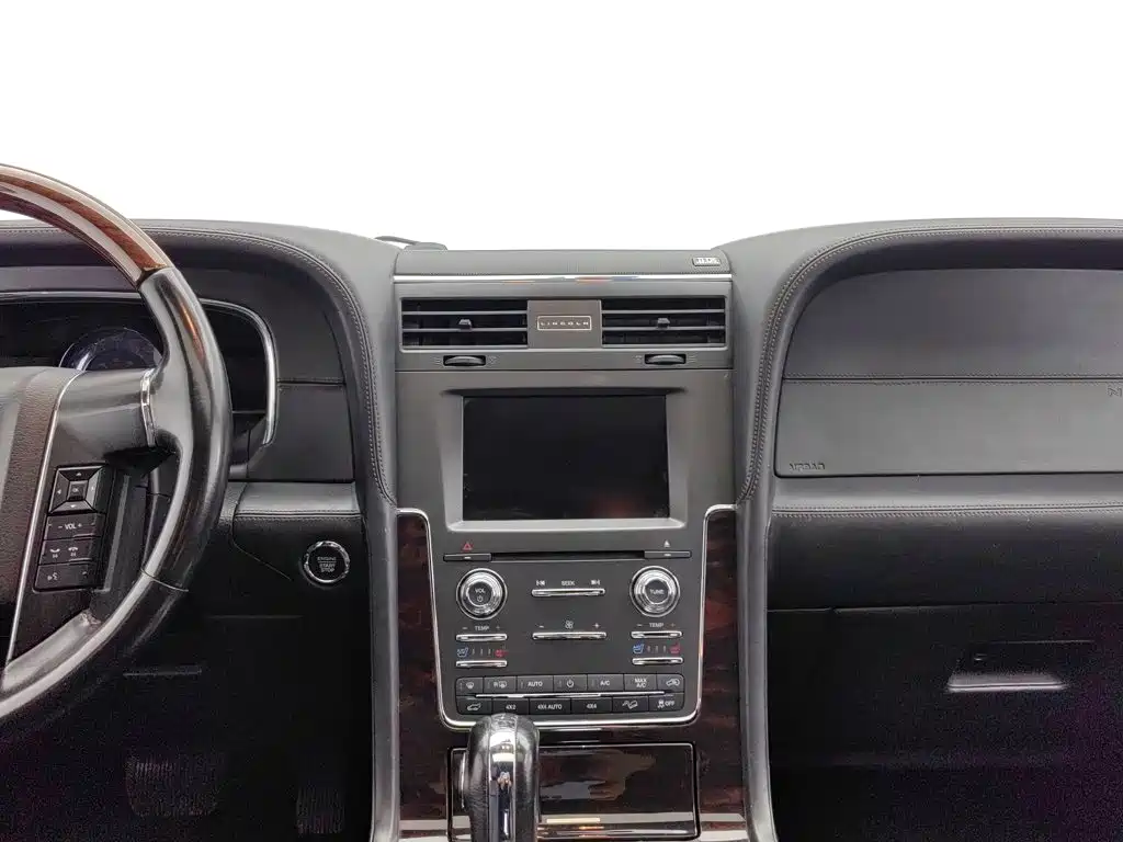 Lincoln Navigator — миниатюра 12