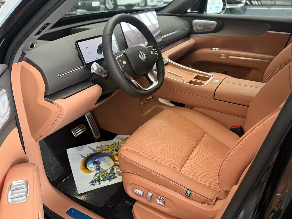 Leapmotor D19 2026 500 мест