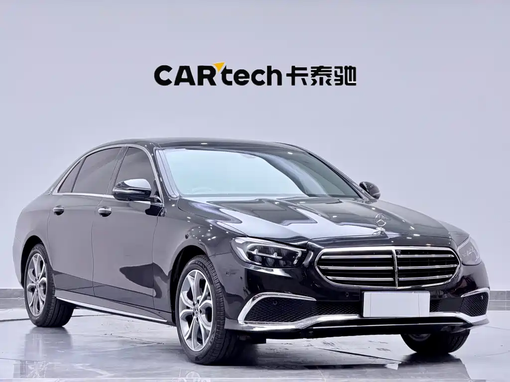 Mercedes-Benz E-Class — миниатюра 2