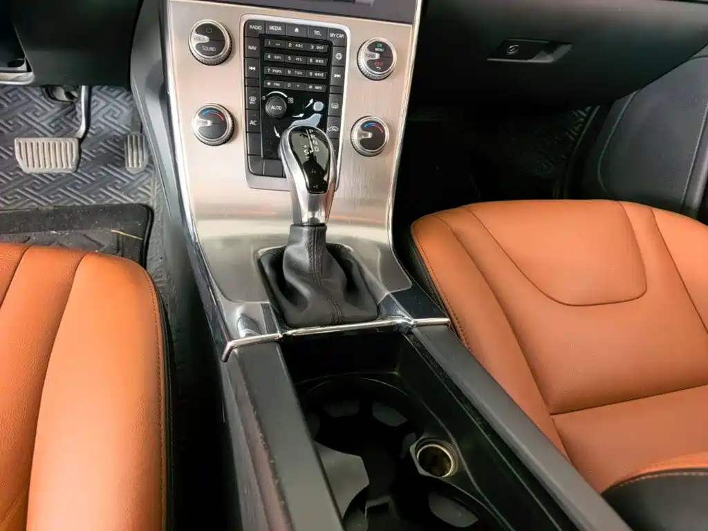 Volvo S60 — миниатюра 14