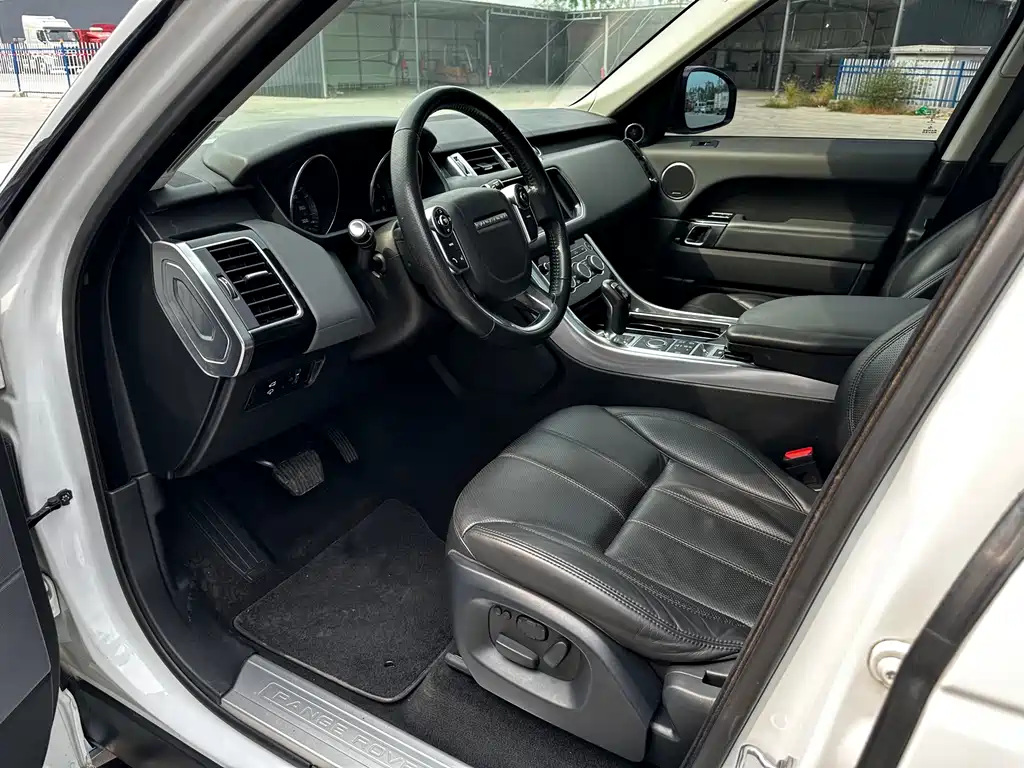 Land Rover Sport — миниатюра 4