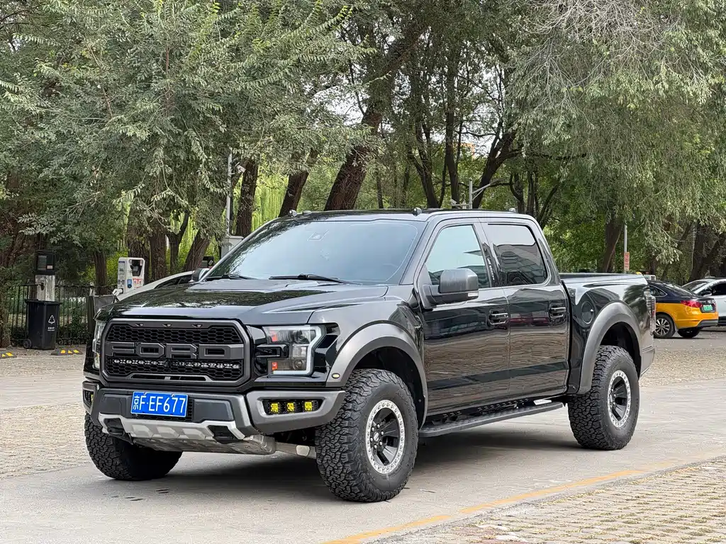 Ford F-150 Raptor
