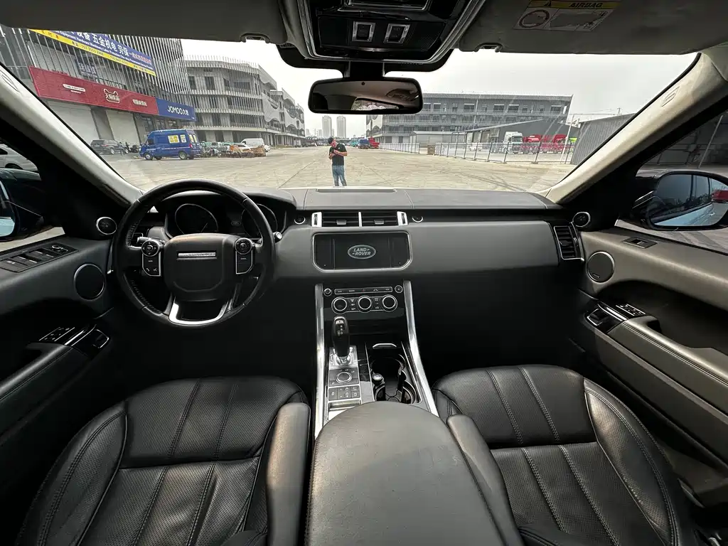Land Rover Sport — миниатюра 7