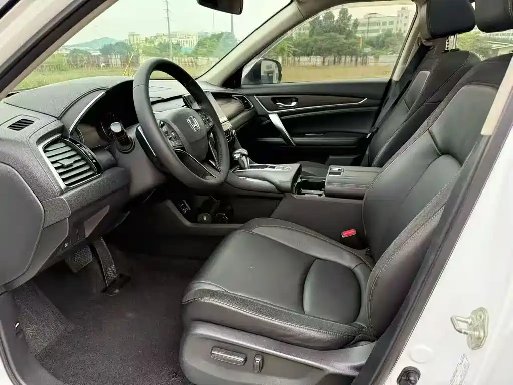 Honda Avancier — миниатюра 4