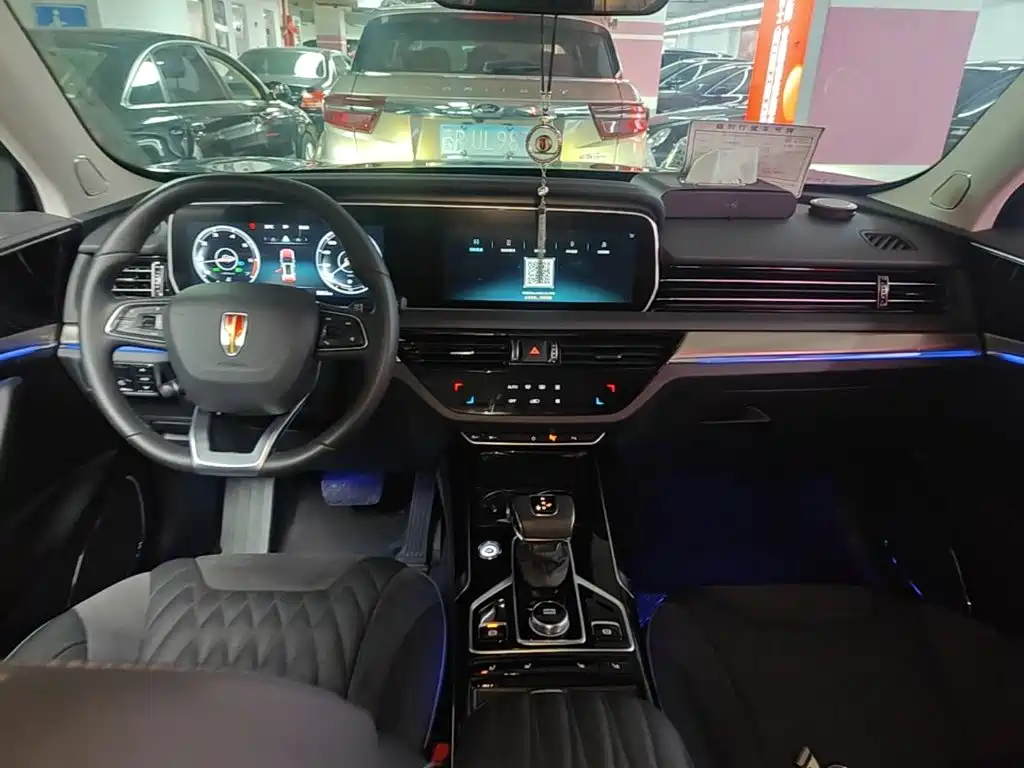 Hongqi HS5 2022 2.0T