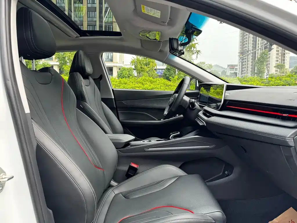 Geely Binrui — миниатюра 12